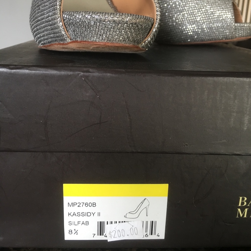 Badgley Mischka heels new - Picture 2 of 3
